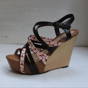 L.A.M.B wood platform wedge heel 7.5
